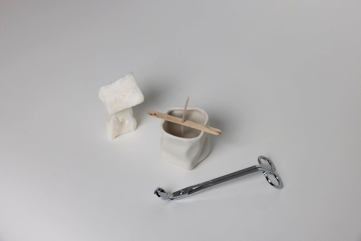 Recharge de cire Horelle et son contenant en ceramique